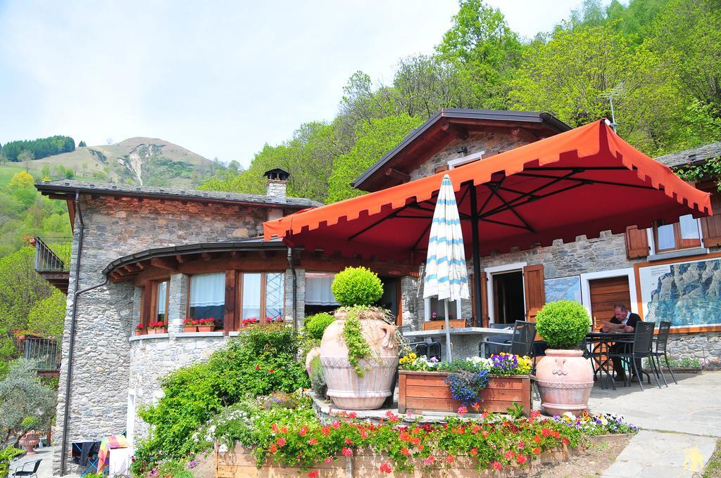 Agriturismo La Fonte Di Mariella Gravedona Eksteriør billede