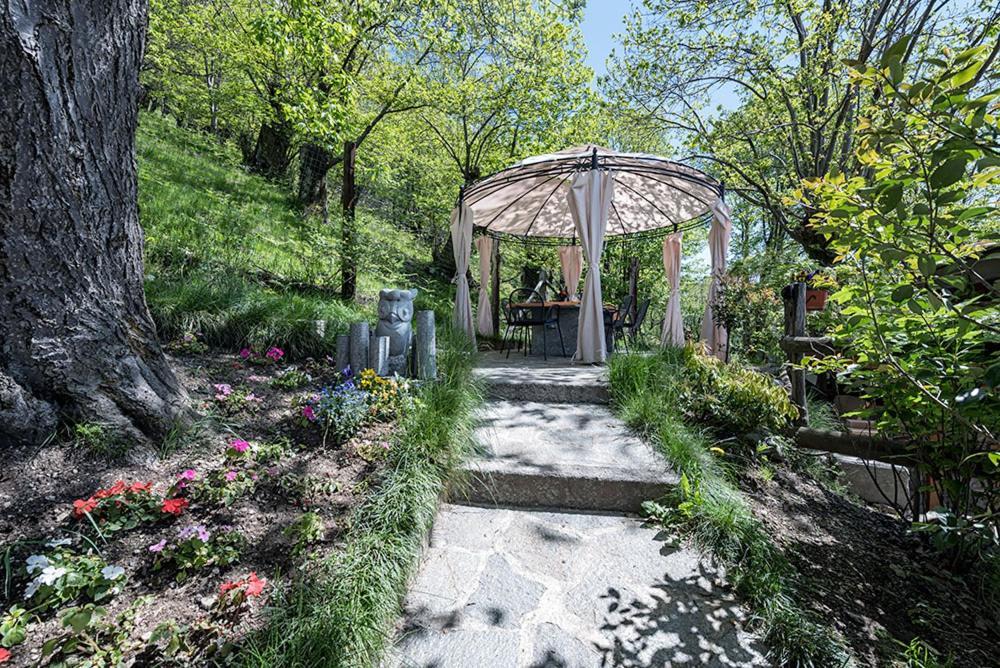 Agriturismo La Fonte Di Mariella Gravedona Eksteriør billede