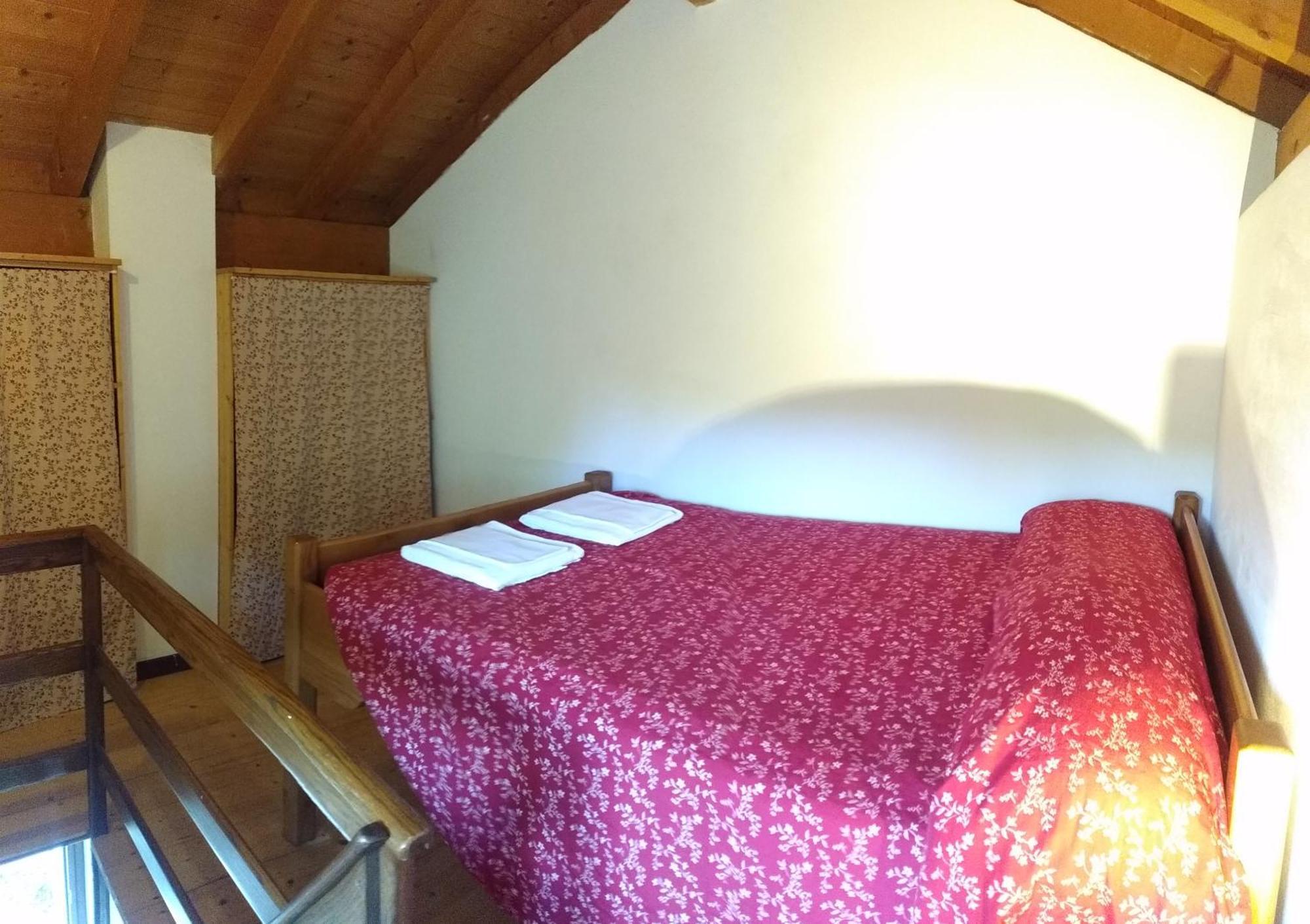 Agriturismo La Fonte Di Mariella Gravedona Eksteriør billede